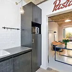 Apartman Ych-laterano Charme *